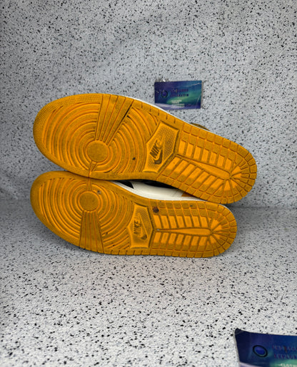Jordan 1 Yellow Toe Taxi 10 Men/11.5 Women “Preowned”