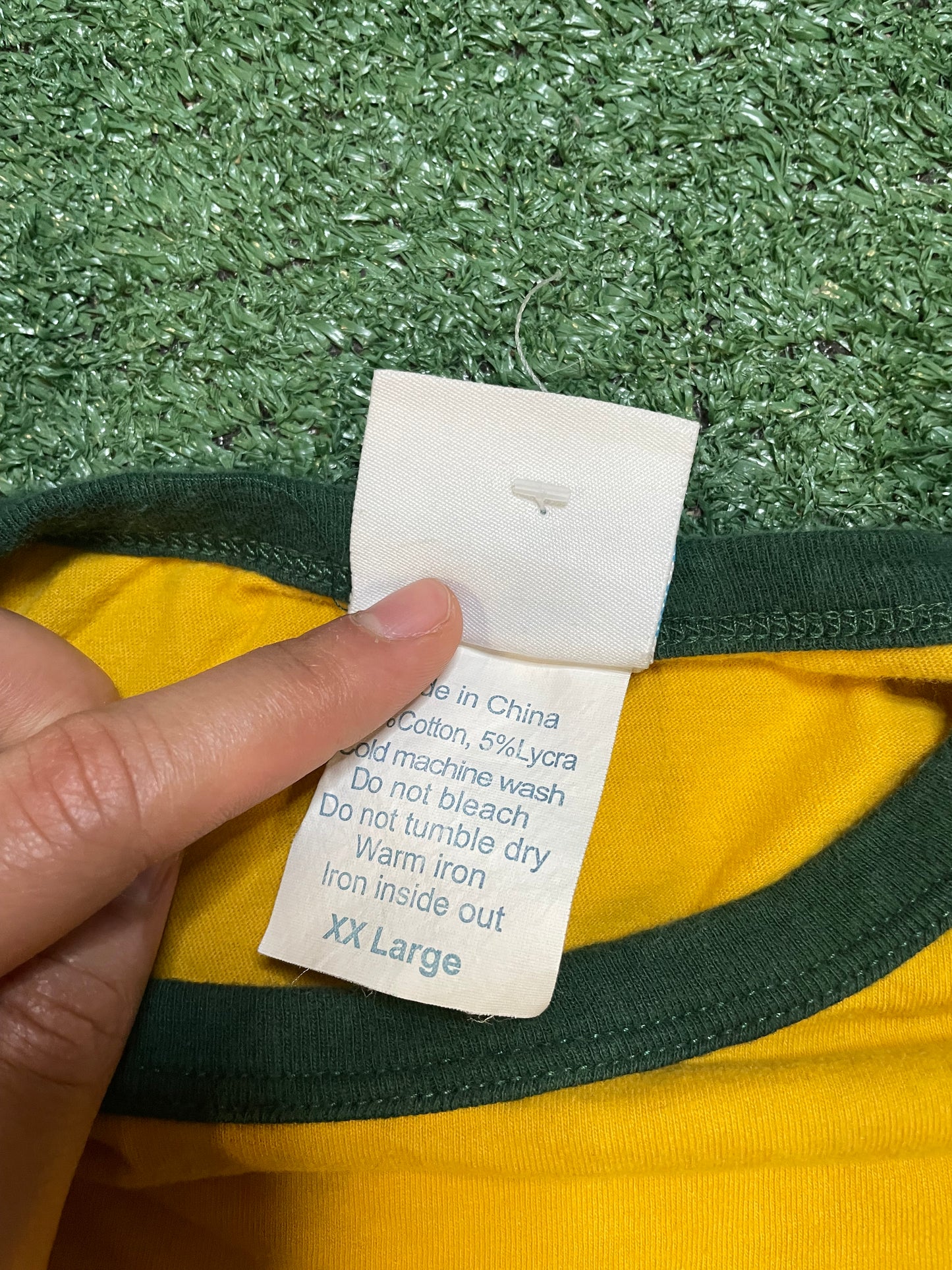 Vintage Australia green and yellow embroidered tee