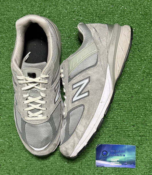 New Balance 990v5 Grey 9 Men/10.5 Women “Preowned”