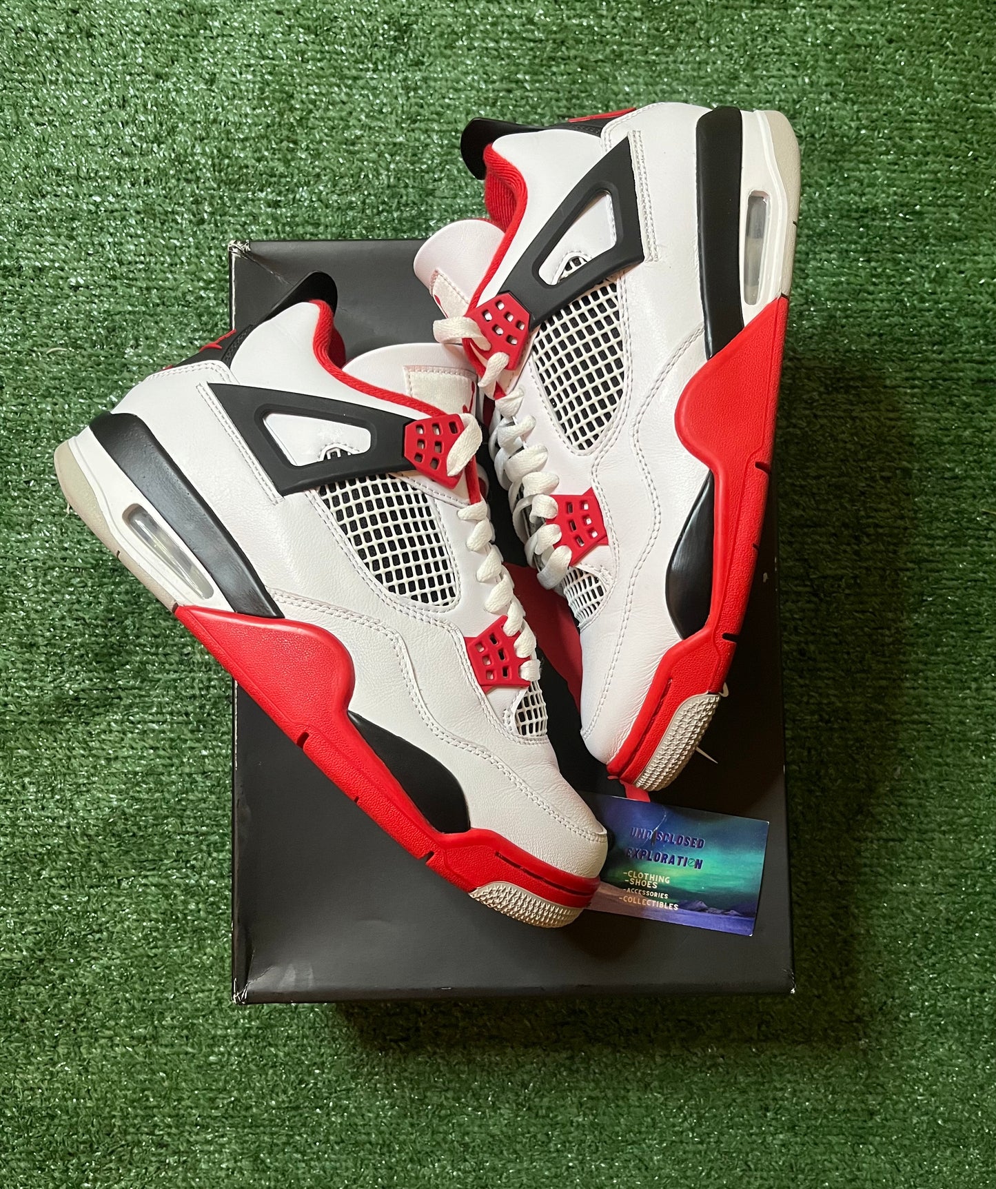 Air Jordan 4 Fire Red 2020 size 8men/9.5women