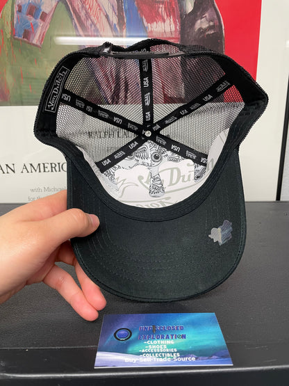 Von Dutch black and white hat