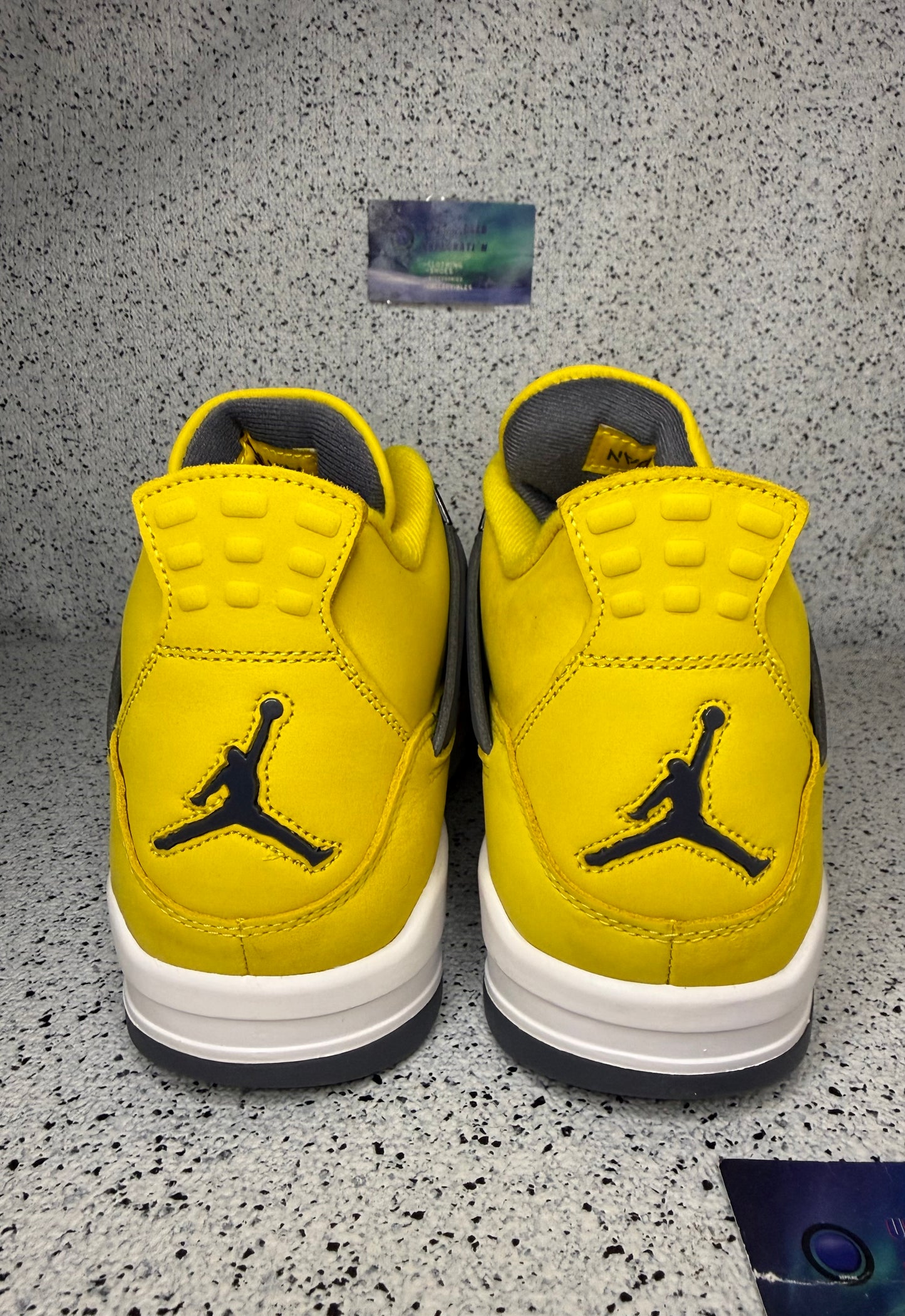 Jordan 4 Lightning