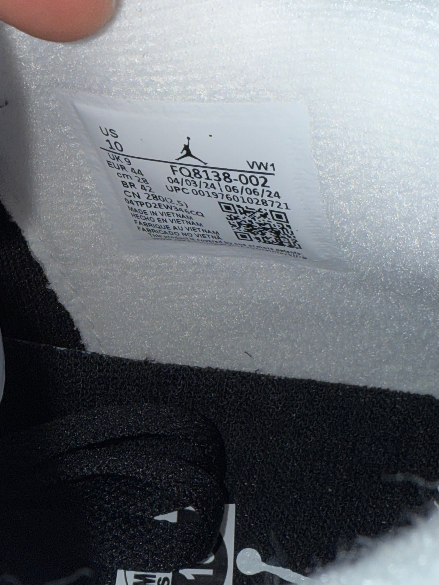 Jordan 4 Fear