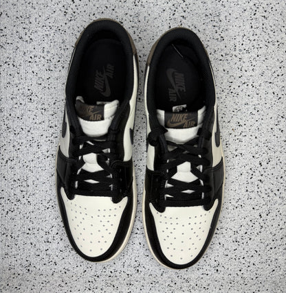 Jordan 1 Low Mocha 9.5 Men/11 Women “Preowned”