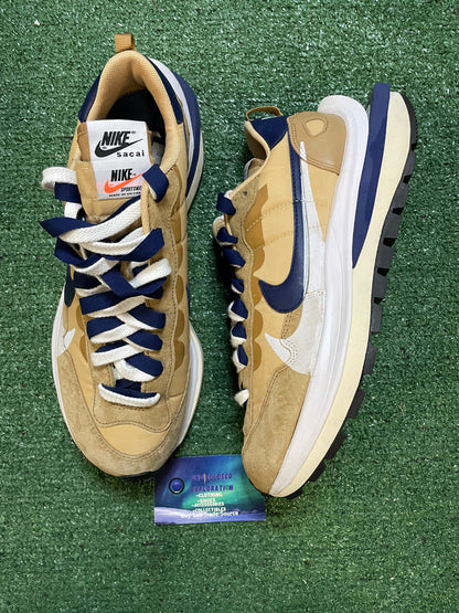 Nike Sacai vaporwaffle sesame blue void size 10men/11.5women