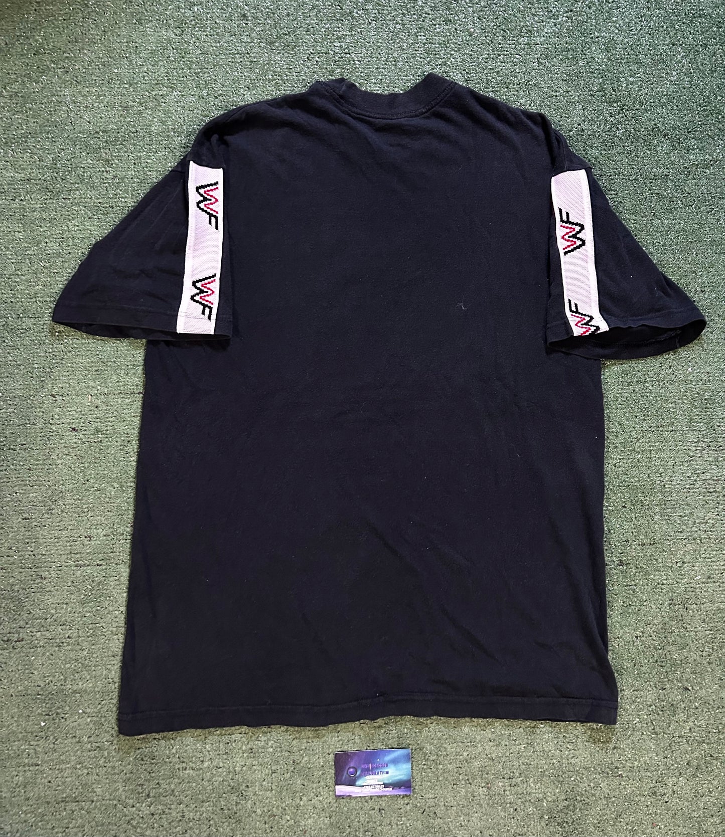 Vintage 1990s  the rock laying the smackdown WWF Dwayne Johnson tee