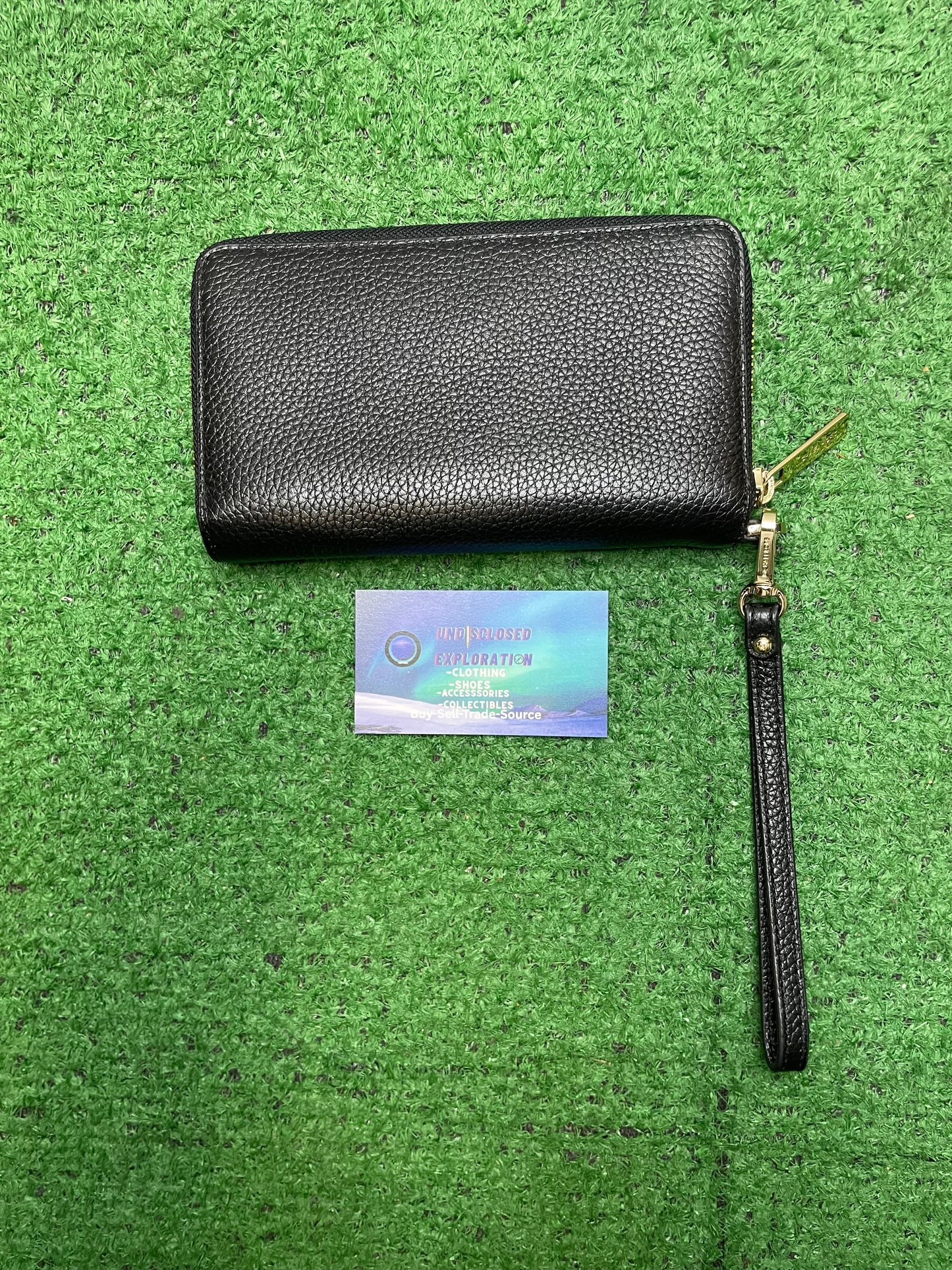 Michael Kors black pebbled leather wristlet