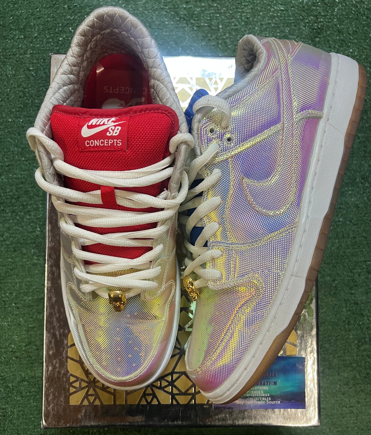 Nike SB dunk holy grail size 12men/13.5women