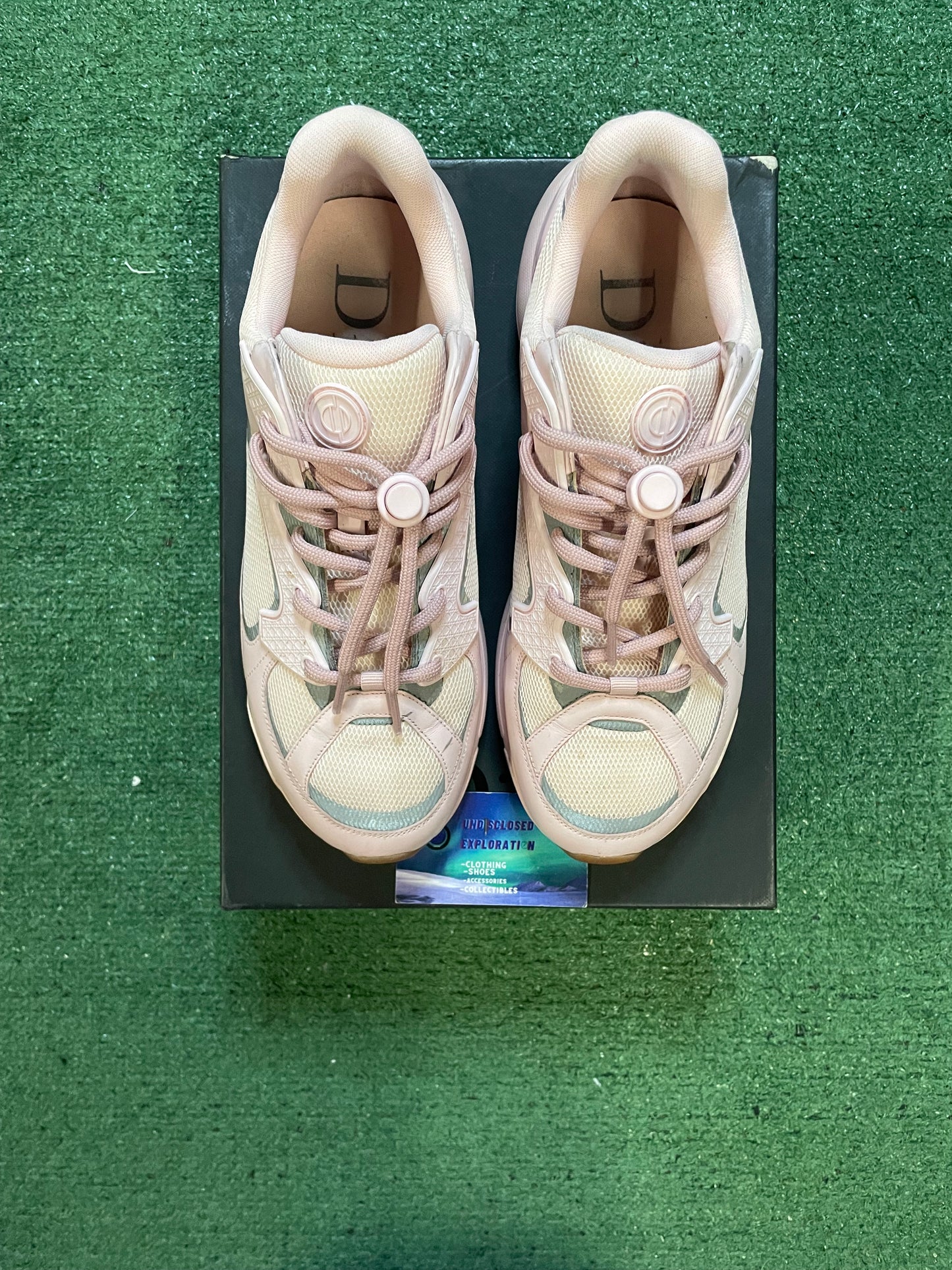 Dior B24 pink size 8.5men/10women(EU 41.5)