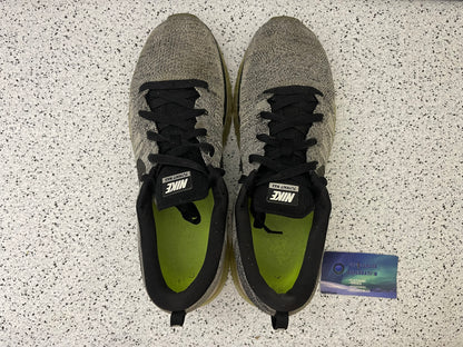 Nike Flynit Air Max Oreo 11.5 Men/13 Women “Preowned”