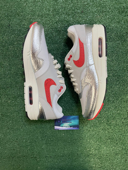 Nike Air Max 1 hot sauce