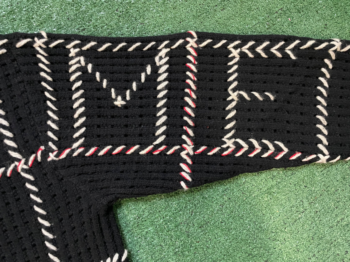 Supreme quilt stitch black sweater