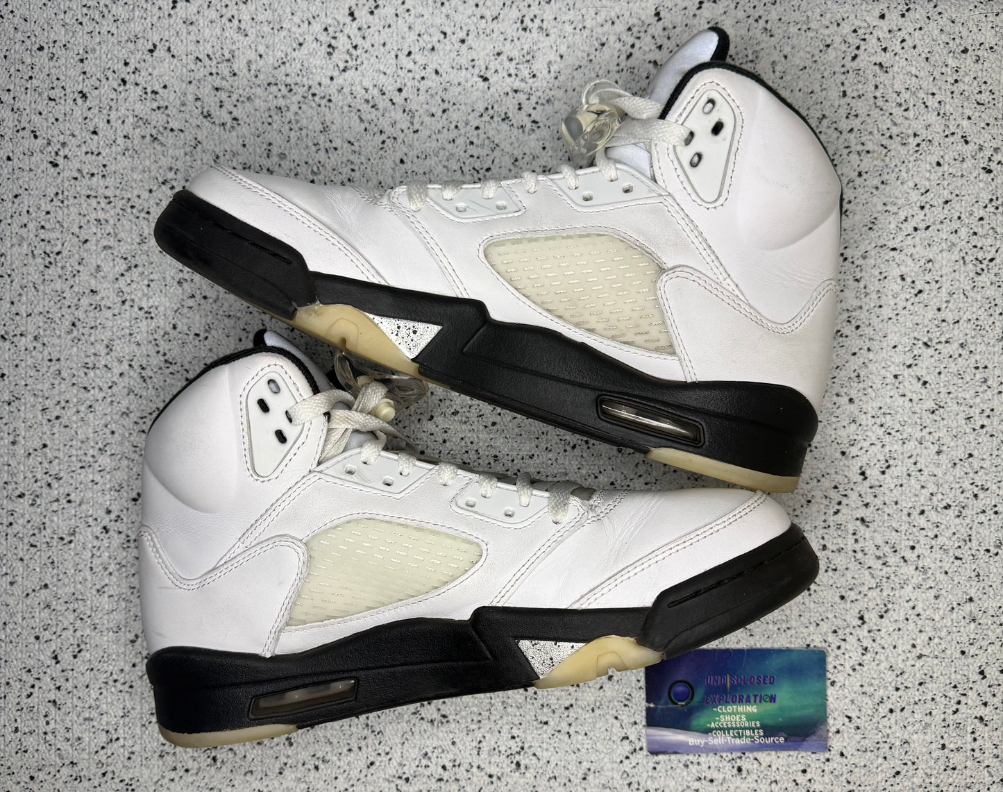 Jordan 5 Reverse Metallic 9.5 Men/11 Women “Preowned”