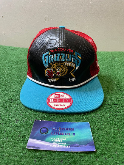 Vancouver Grizzlies blue red black hat