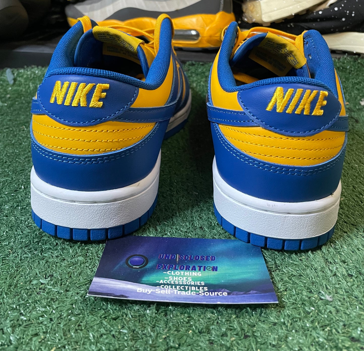 Nike dunk low ucla