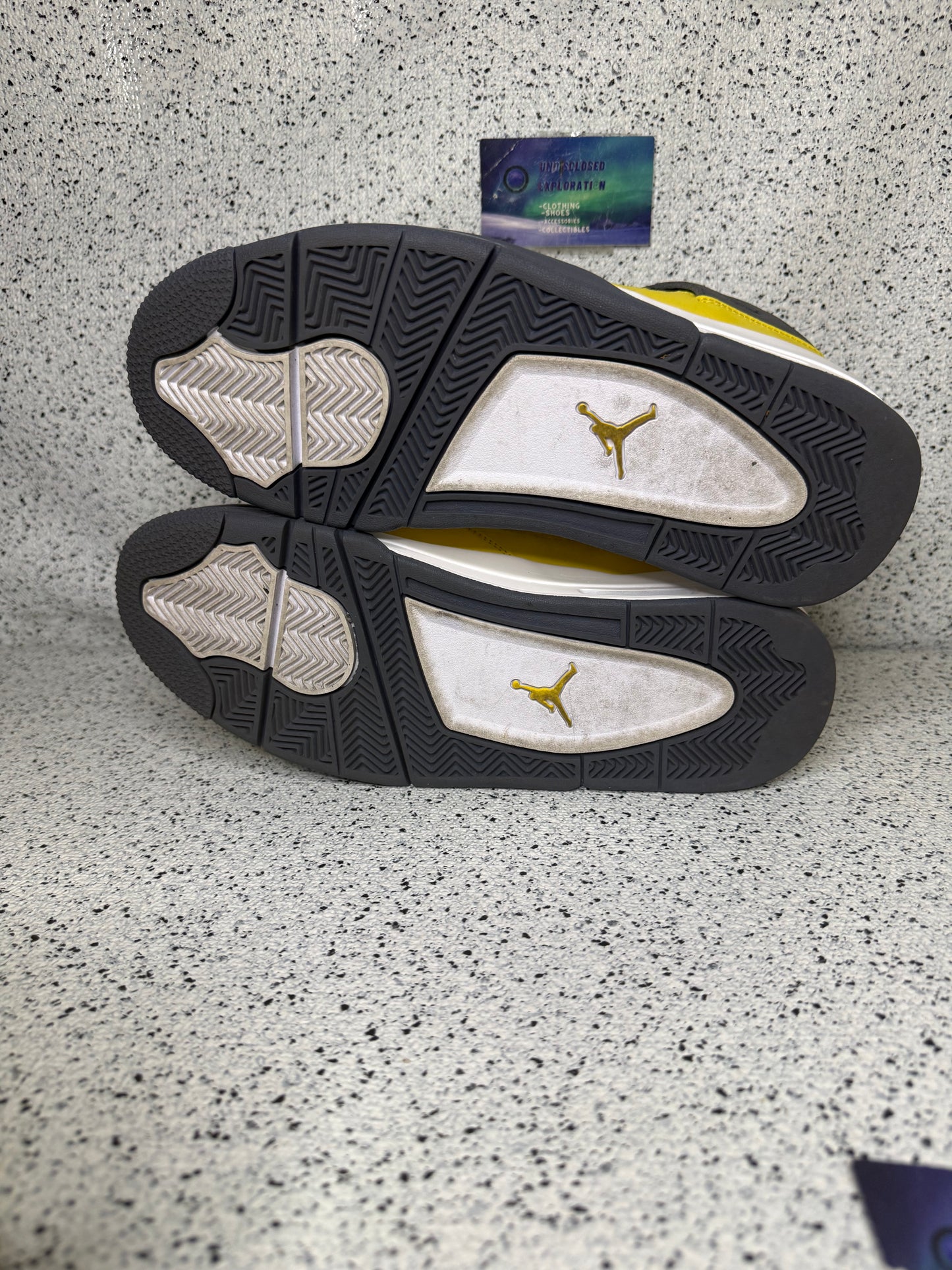 Jordan 4 Lightning 9.5 Men/11 Women “Preowned”