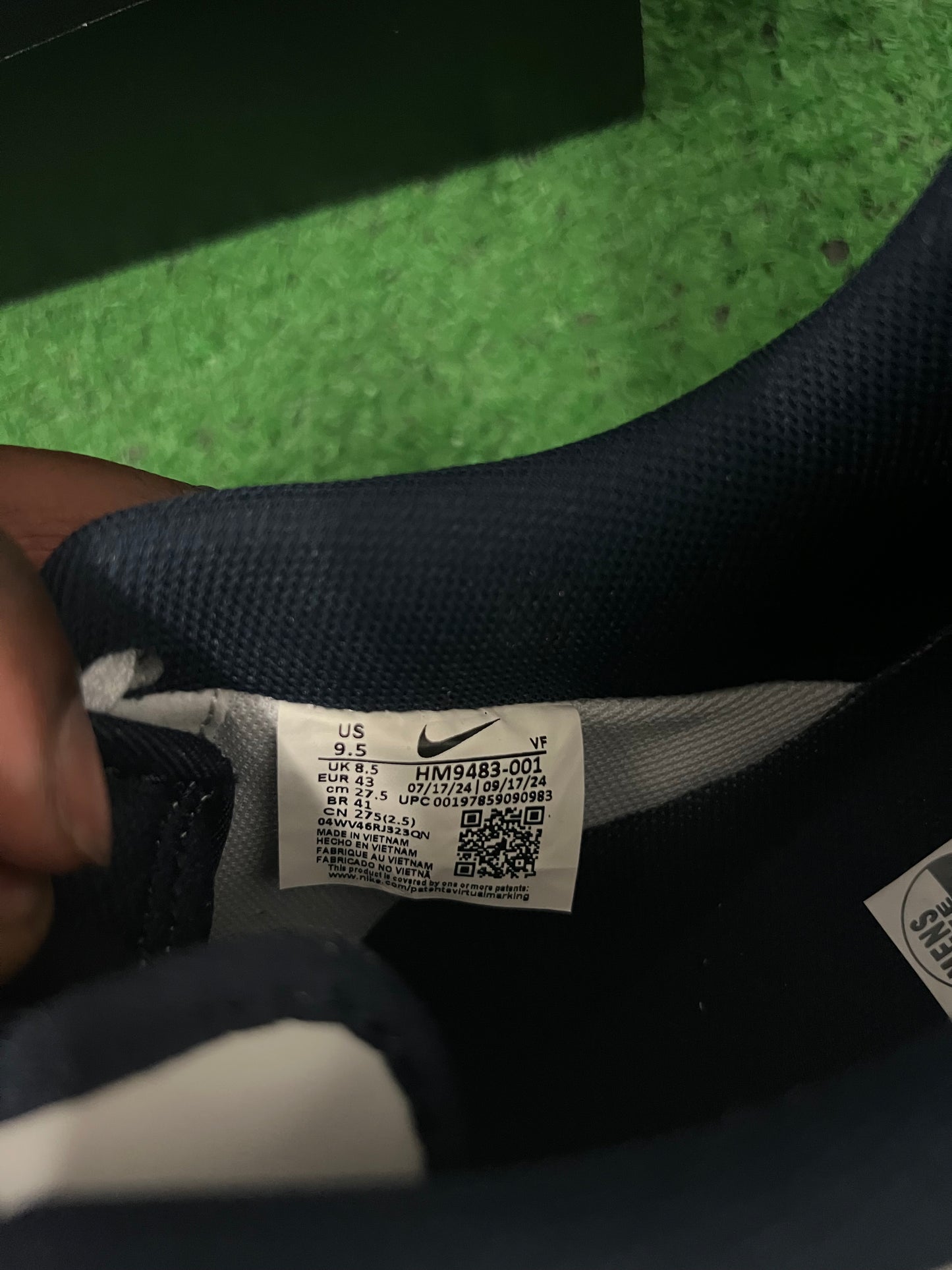 Nike Air Force 1 low photon dust obsidian