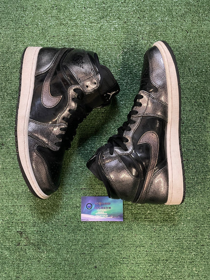 Air Jordan 1  Black Patent anti gravity size 11men/12.5women