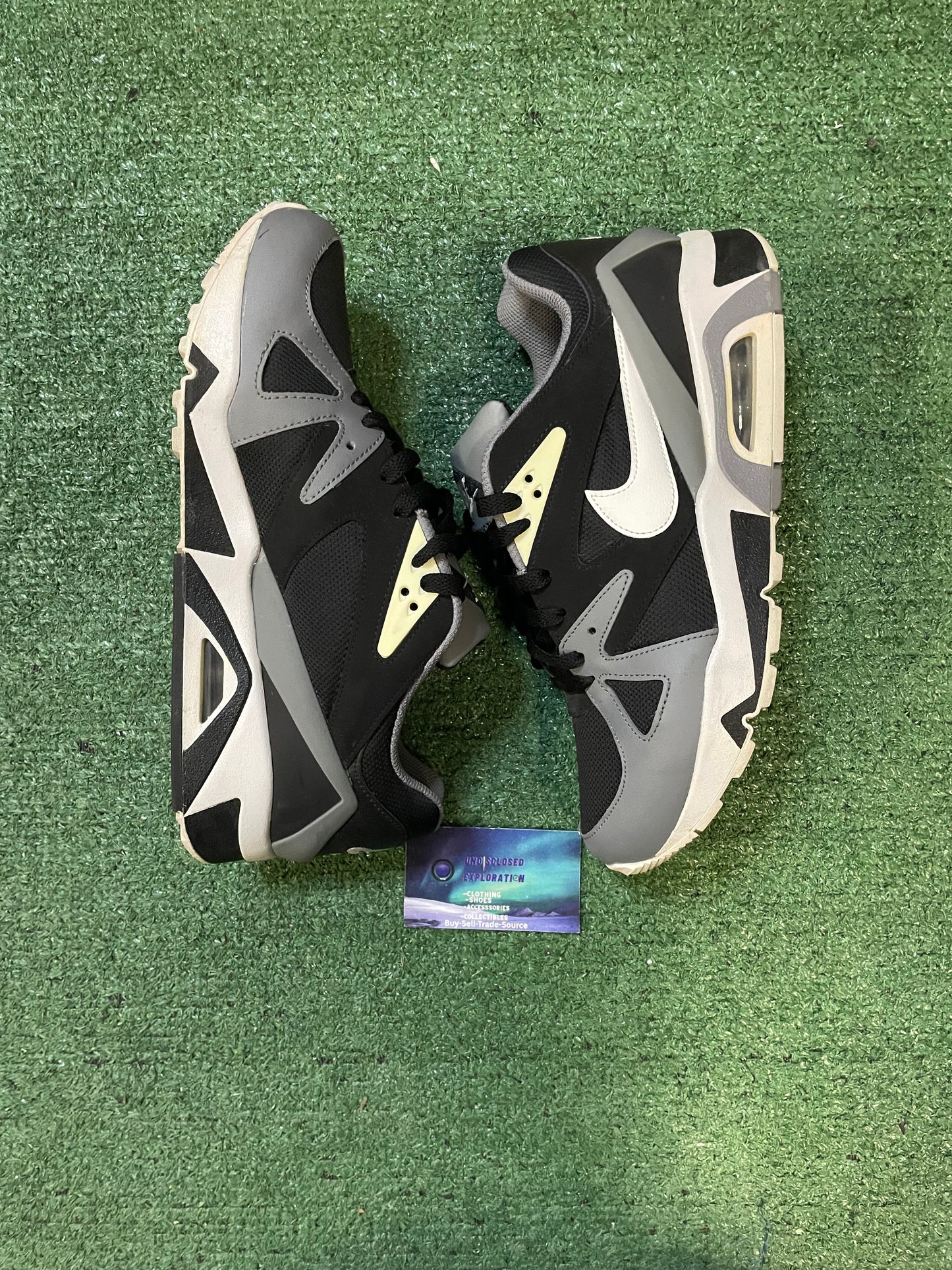 Nike air structure triax 91 black smoke grey size 10men/11.5women