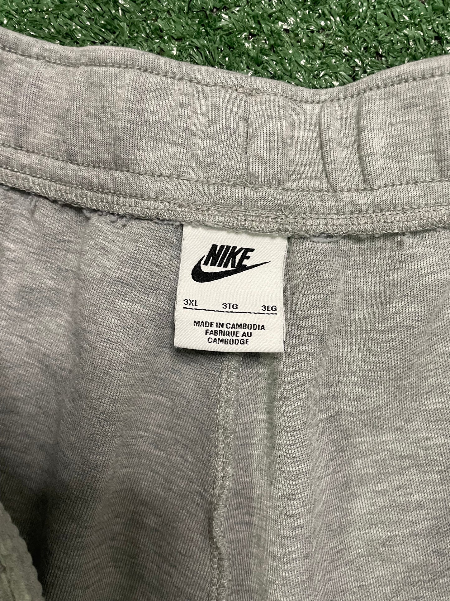 Nike tech fleece grey straight leg pants