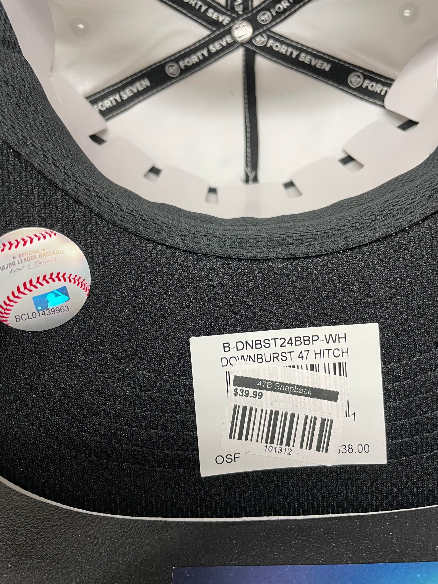 Seattle Mariners White Downburst Hitch  Hat