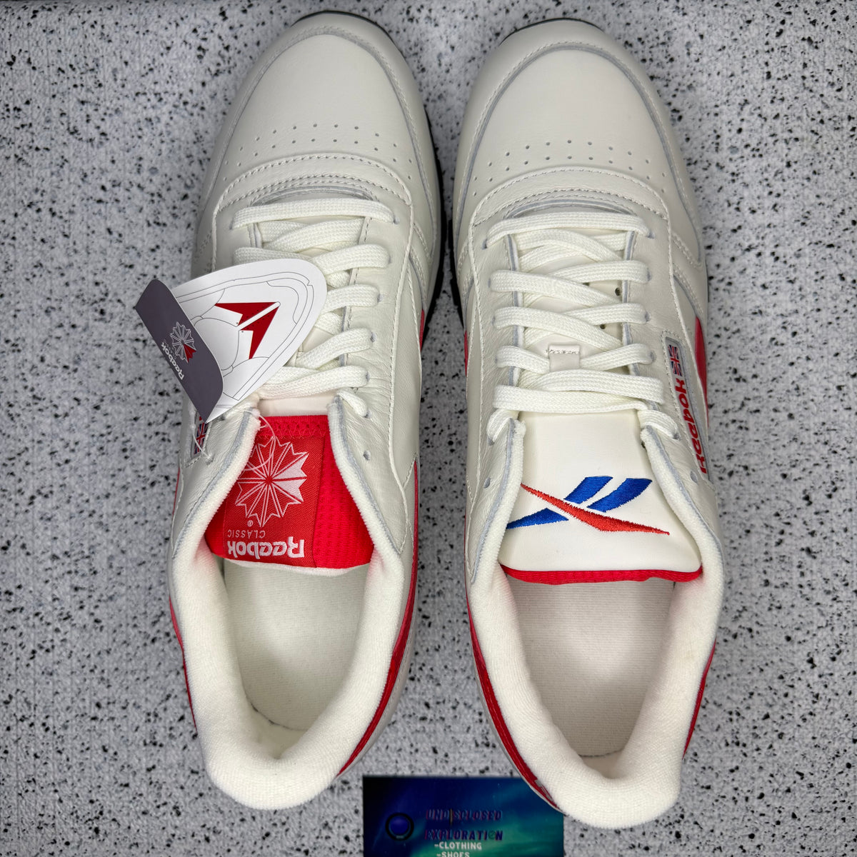 Reebok Classic Leather Sneaker Chalk Vector Red