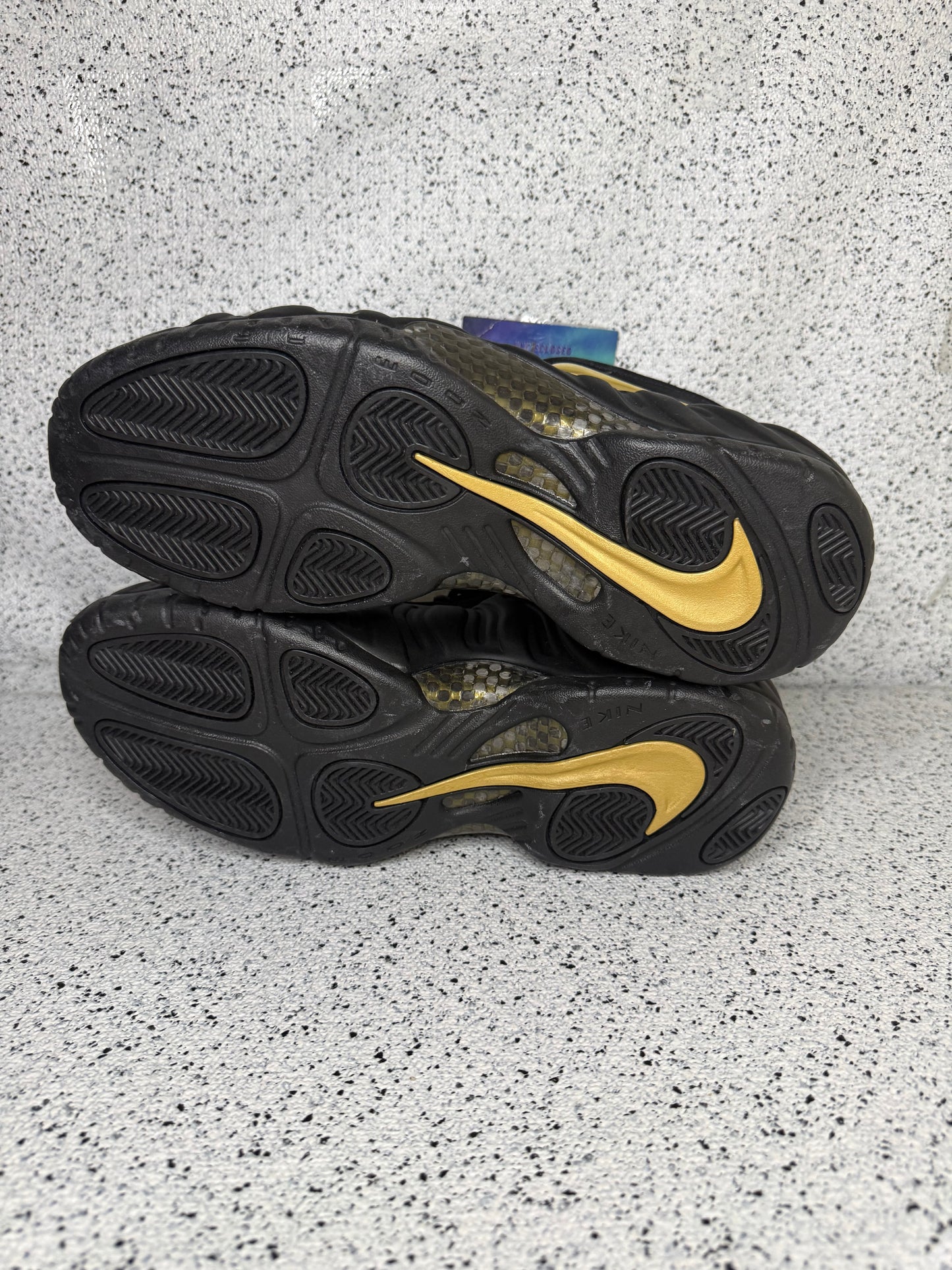 Nike Air Foamposite Pro Metallic Gold