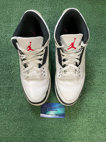 Air Jordan 3 cement grey size 11men/12.5women