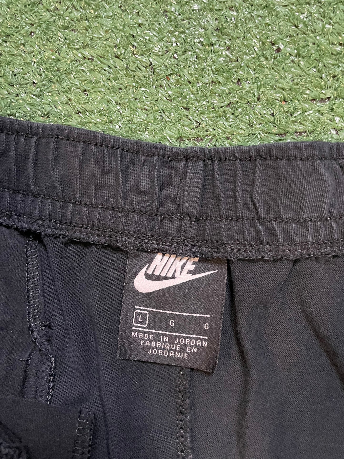 Black Nike drawstring shorts