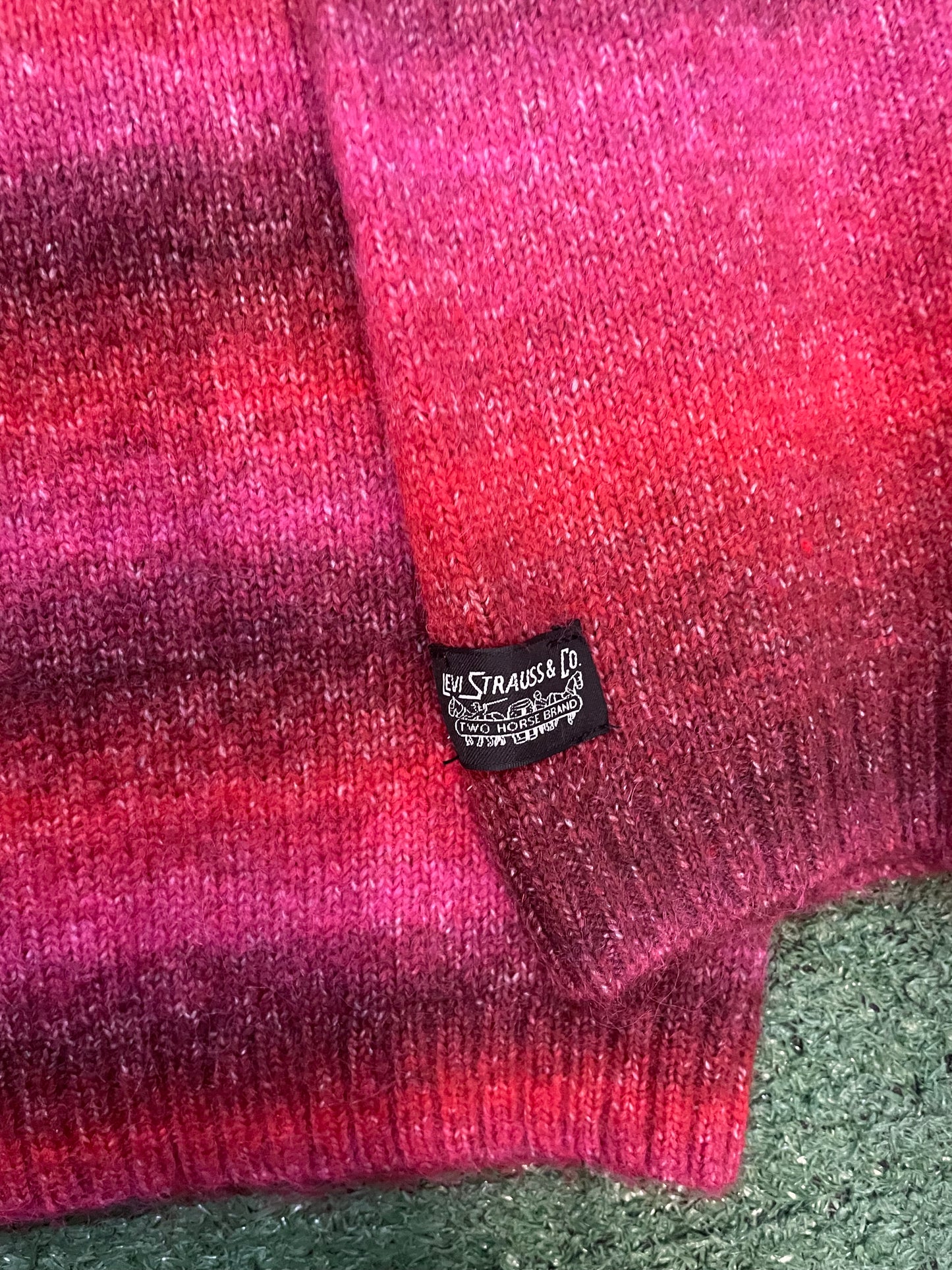 Levi’s battery crewneck sweater
