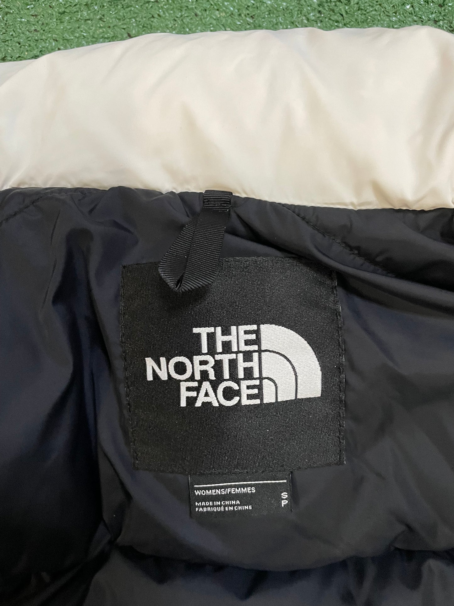 The North Face Nuptse 700 white vest
