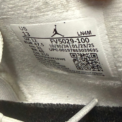 Jordan 4 White Cement 13 Men “Preowned”