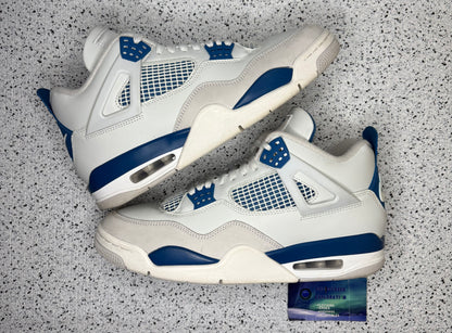 Jordan 4 Military Blue 10 Men/11.5 Women “Preowned”