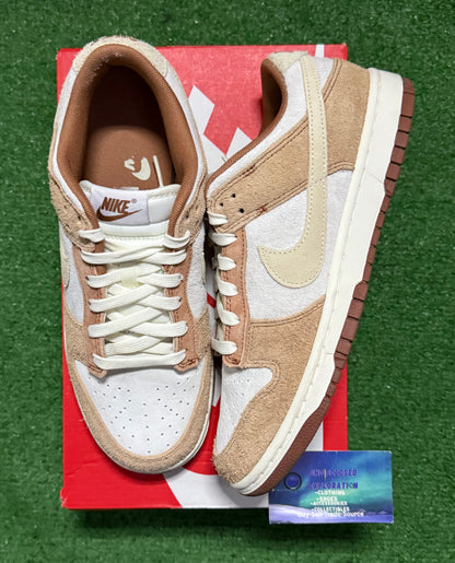 Nike Dunk Low Medium Curry 8.5 Men/10 Women “Preowned”