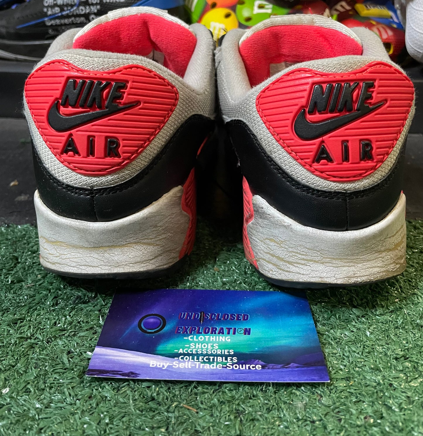 Nike Air Max 90 size 9men/10.5women