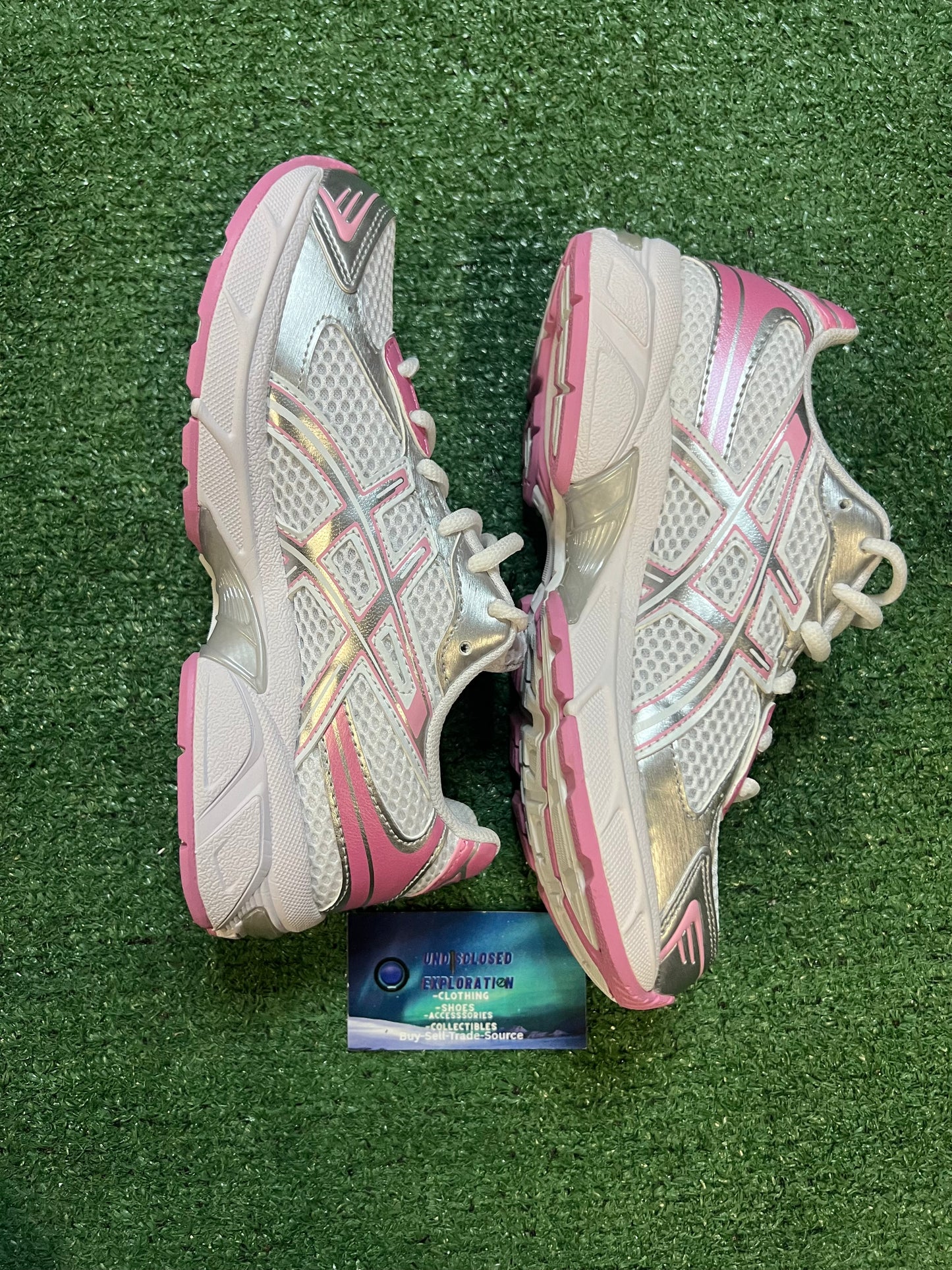 ASICS 1130  white silver pink