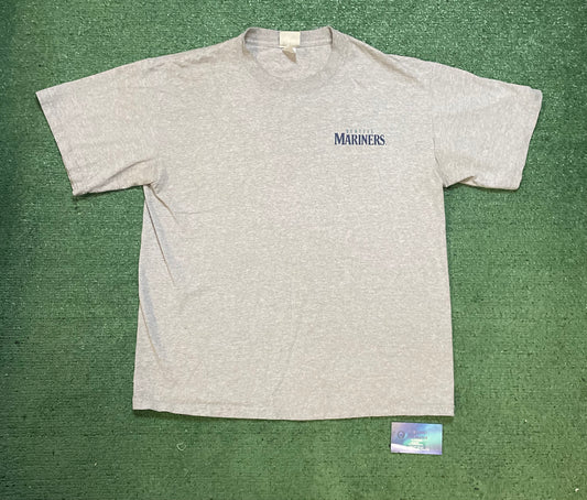 Vintage 2000s Seattle Mariners grey logo tee