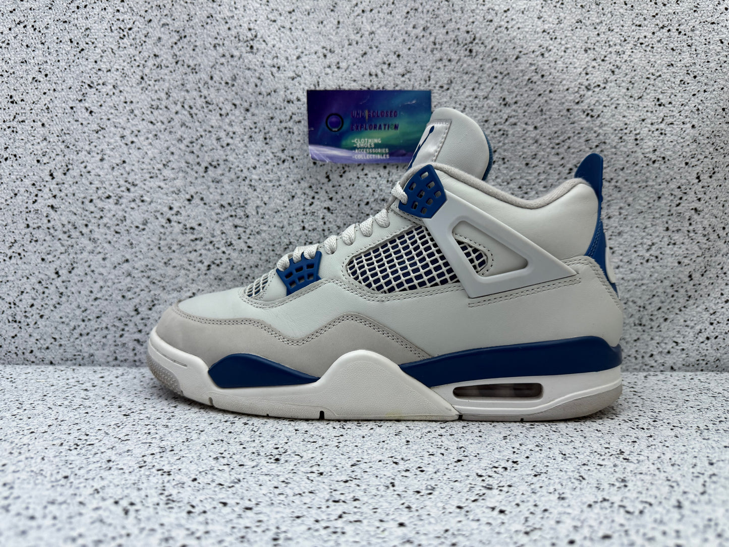 Jordan 4 Military Blue 9 Men/10.5 Women “Preowned”