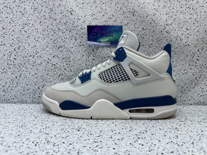 Jordan 4 Military Blue 9 Men/10.5 Women “Preowned”