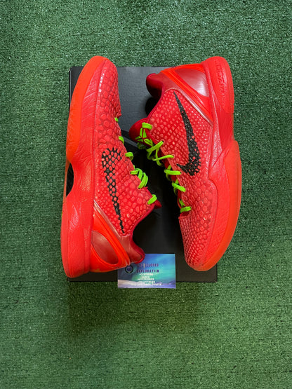 Kobe VI 6 reverse grinches size 10men/11.5women