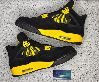 Jordan 4 Thunder 10.5 Men/12 Women “Preowned”