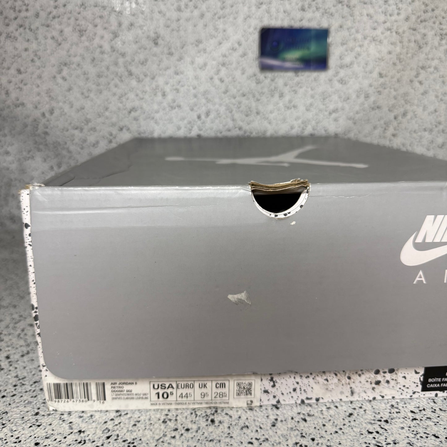 Jordan 5 Wolf Grey 10.5 Men “Preowned”