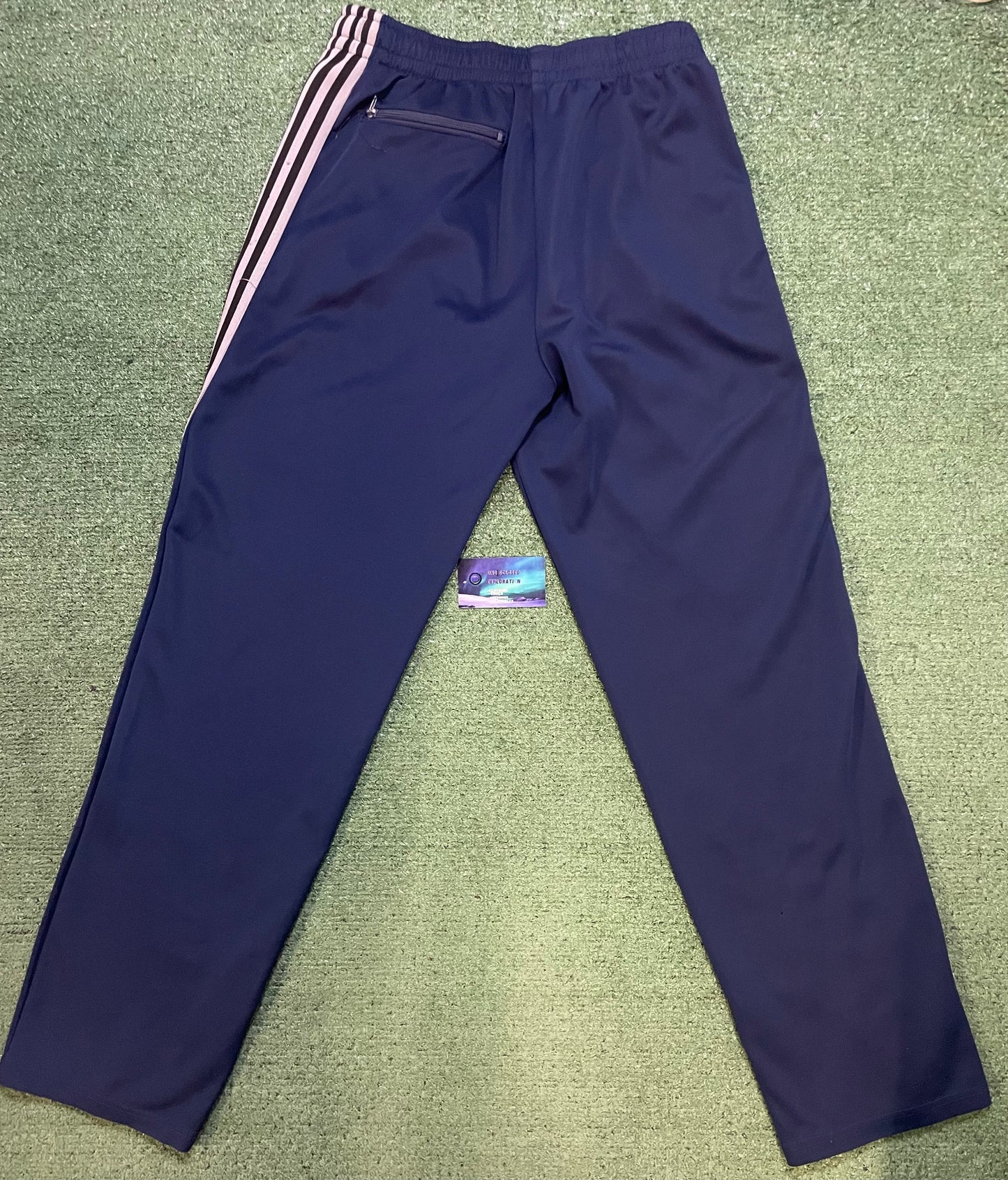 Gv Gallery Raspberry hills dad sweatpants