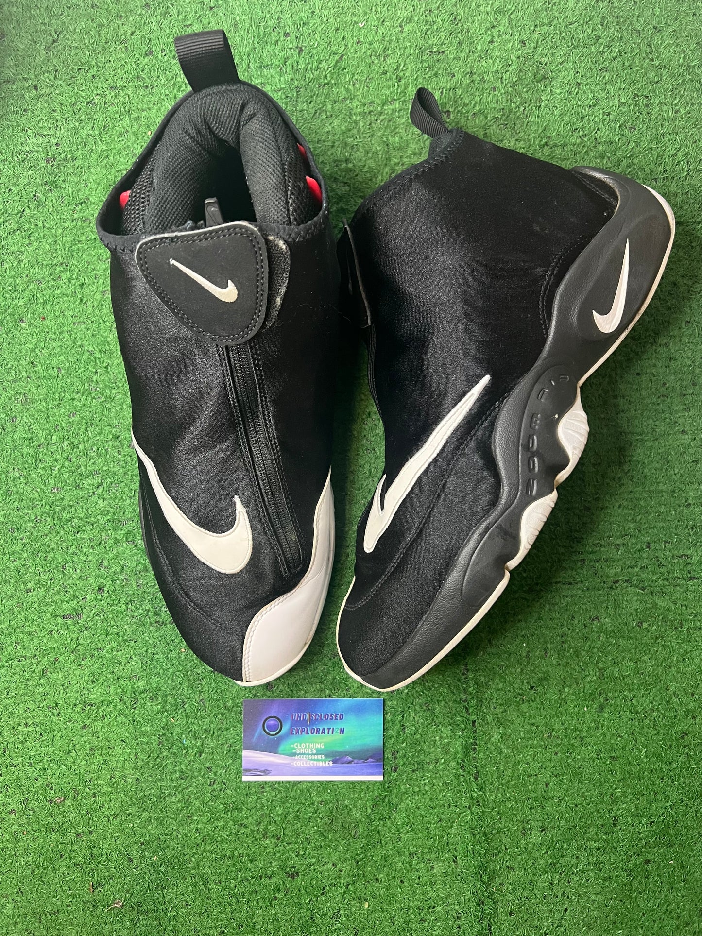 Nike Air Zoom flight 98 the glove  black & white og size 12men/13.5women