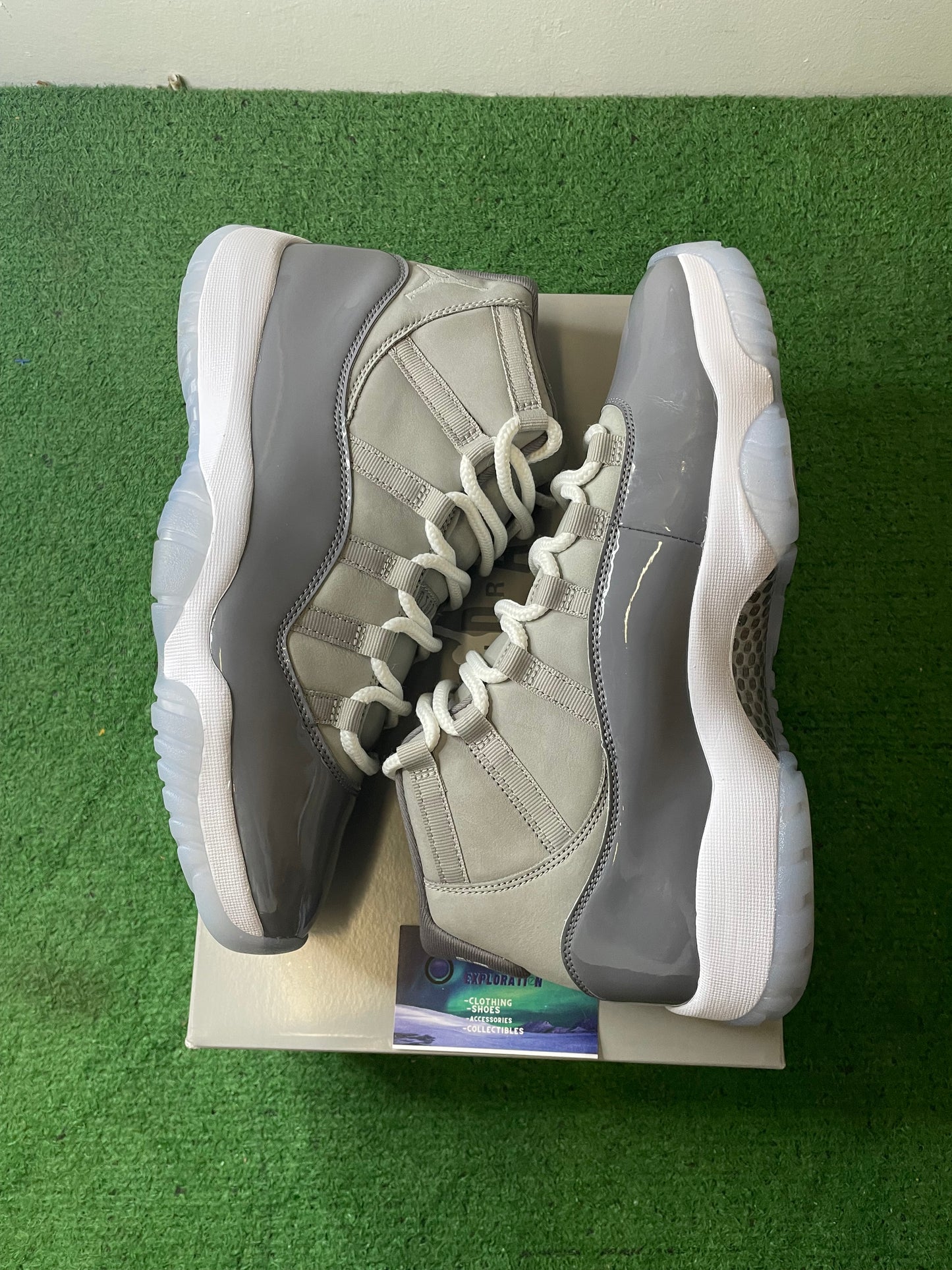 Jordan 11 Cool grey 2021 size 11men/12.5women