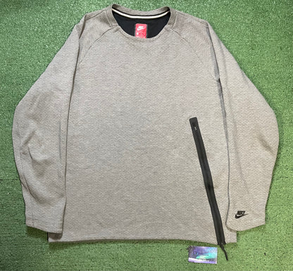 Nike grey tech fleece crewneck