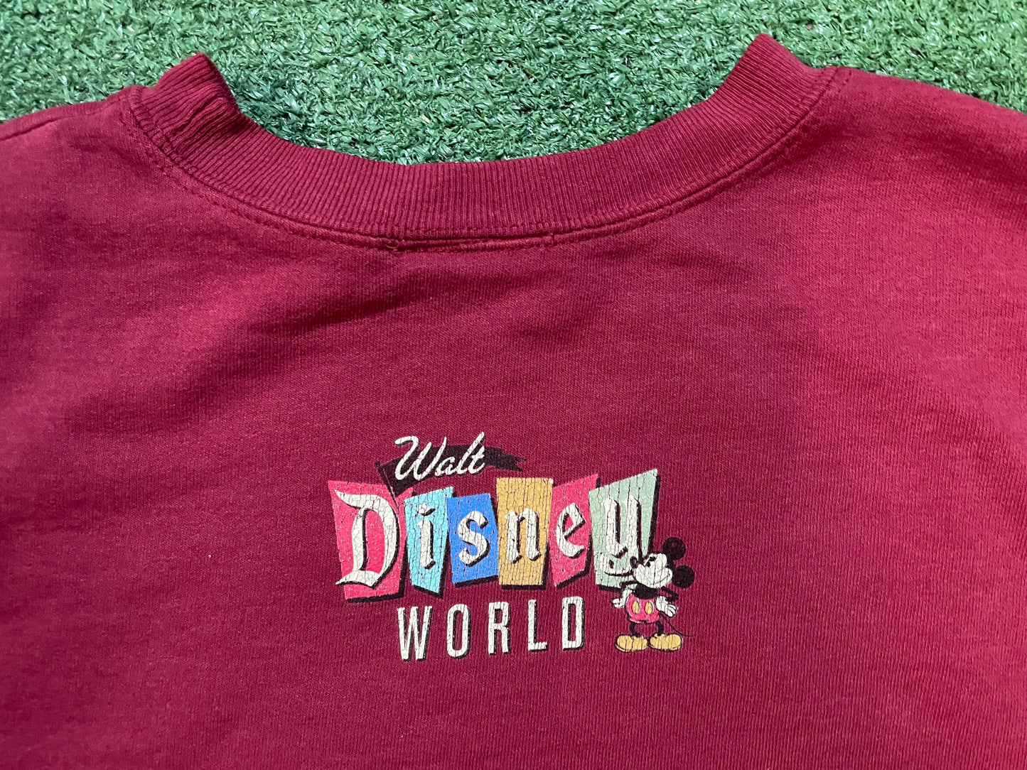 Vintage 1990s Walt Disney World maroon crewneck