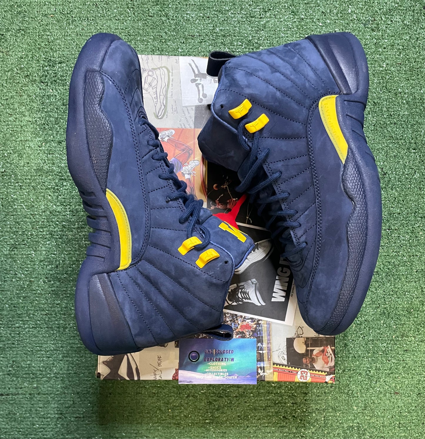 Air Jordan 12 Retro Michigan size 11men/12.5women