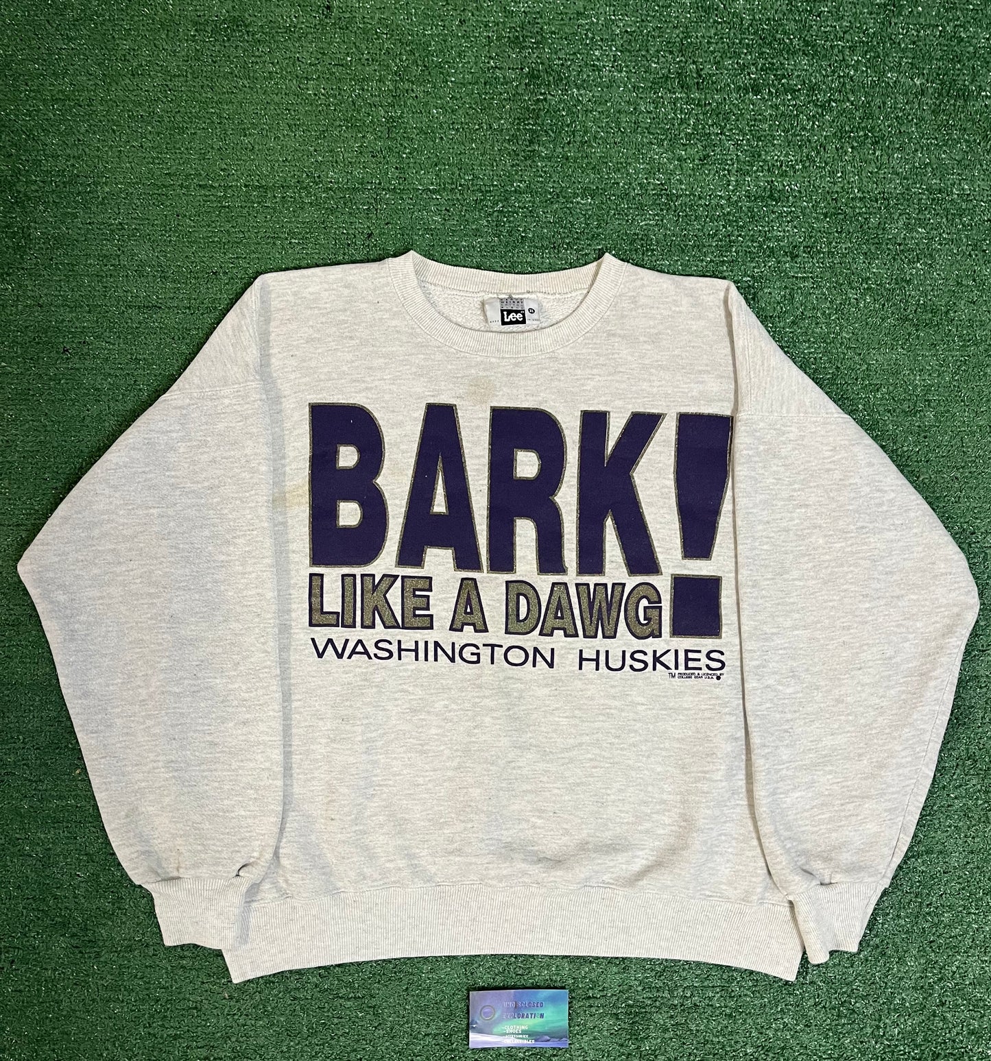 Vintage 1990s university of Washington UW Bark like a dawg Crewneck