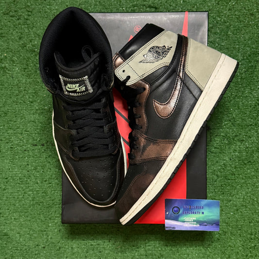 Jordan 1 Shadow Patina 10.5 Men/12 Women “Preowned”